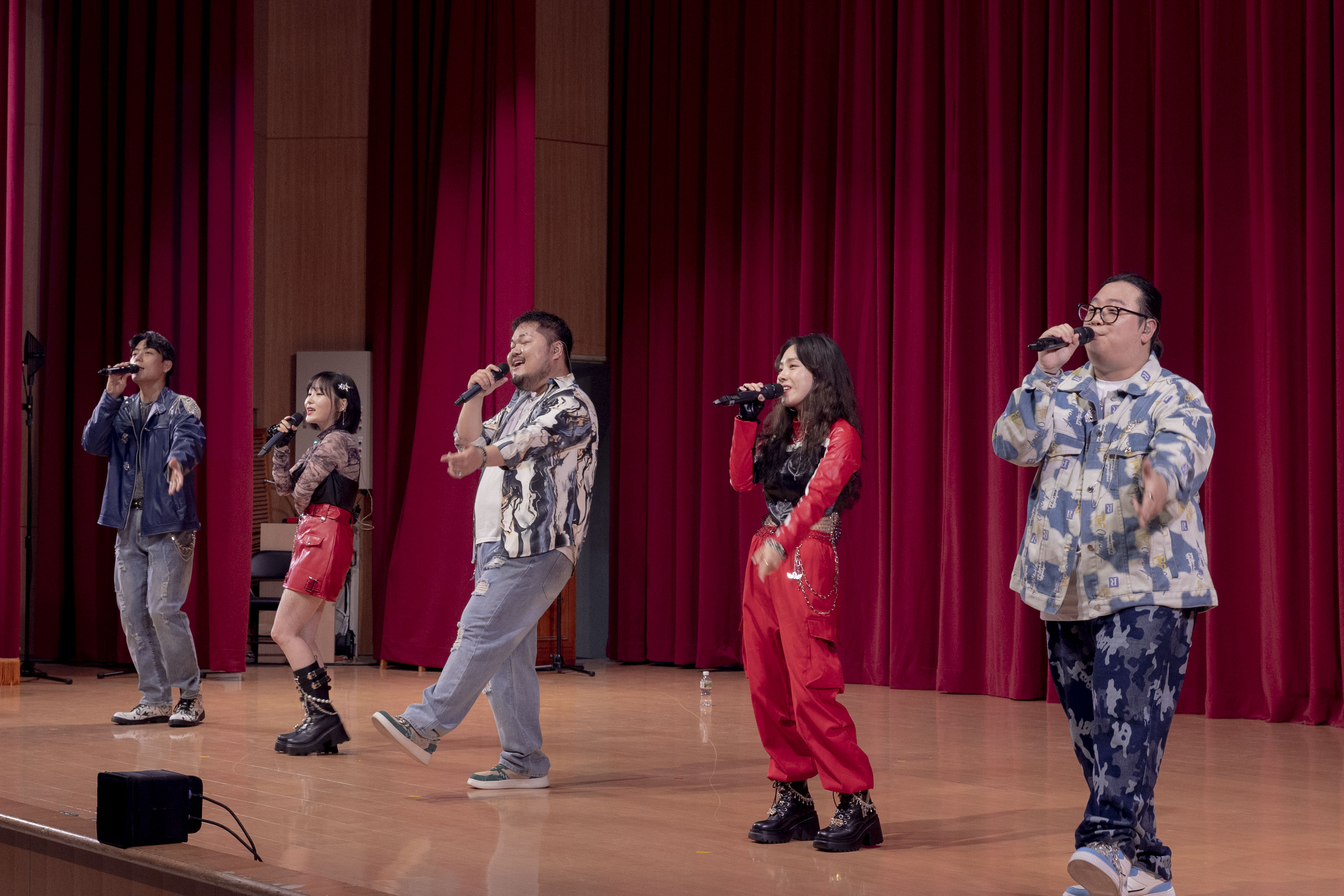 演出